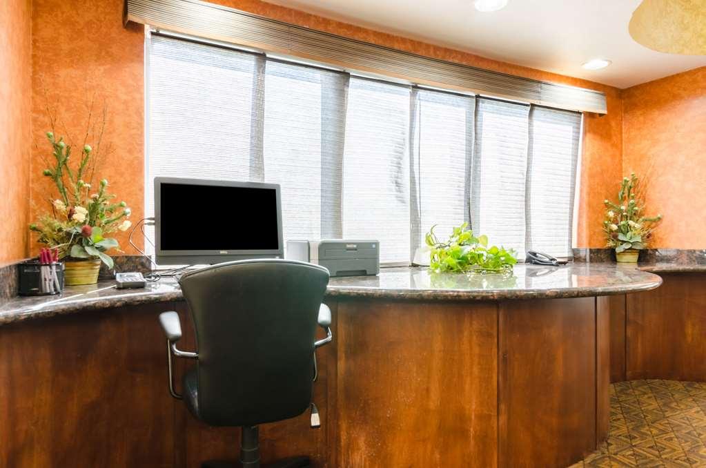 Comfort Suites Salina South Facilidades foto